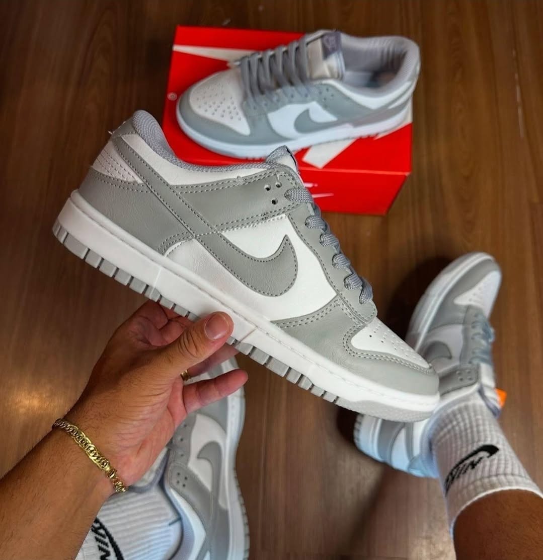 Nike Dunk Low Cinzento e Branco