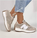 New Balance – Bege & Branco
