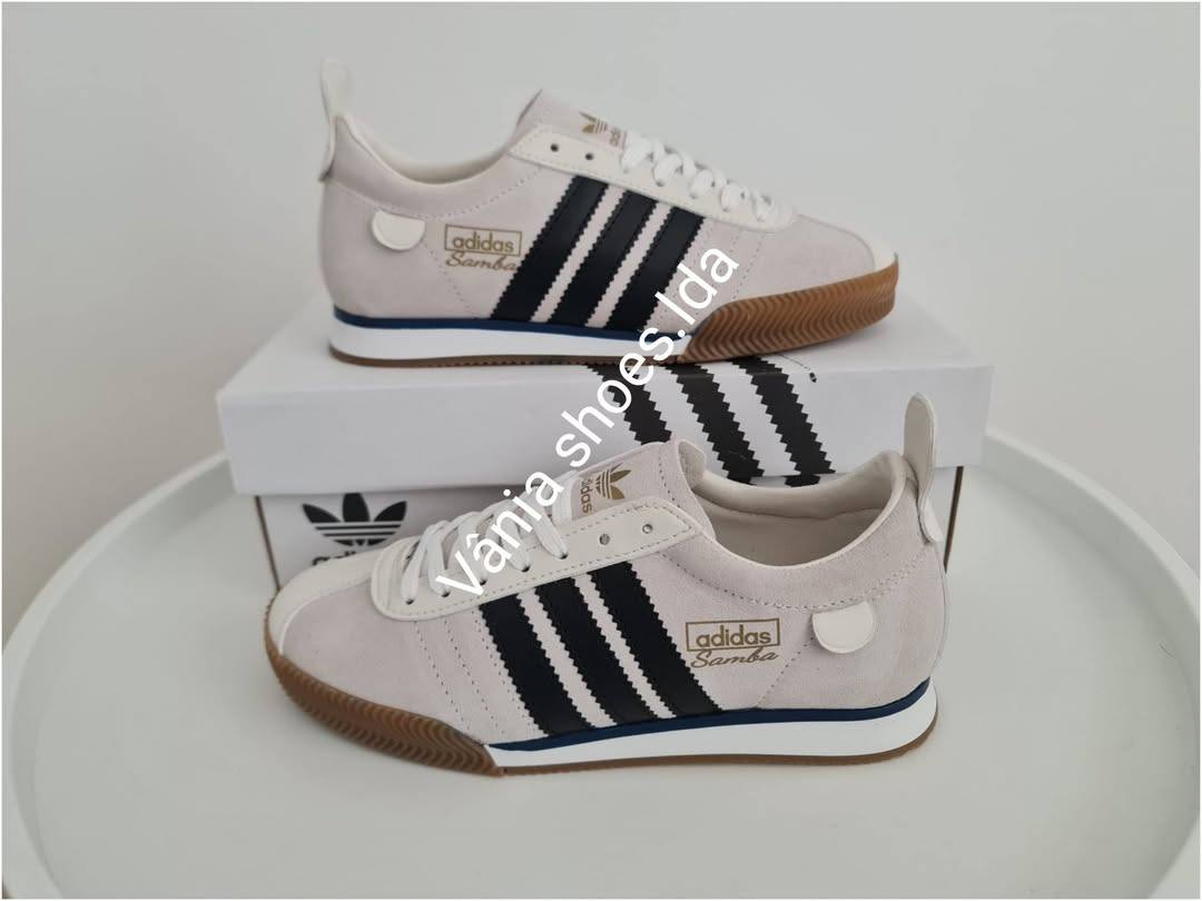 Adidas Samba 62 Branco Gelo/Preto – Elegância Clássica e Conforto Premium