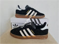 Adidas Gazelle Preto/Branco – Um Ícone de Estilo e Conforto