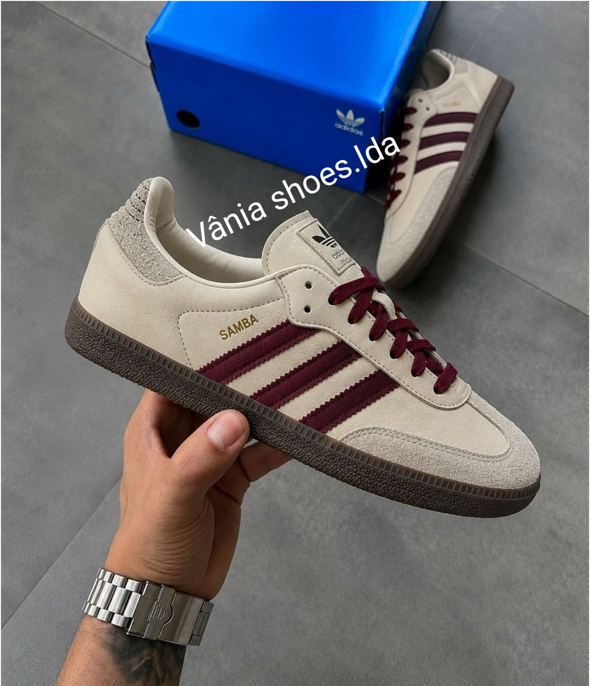 Adidas Samba Branco/Bordô – Estilo Clássico com um Toque Sofisticado