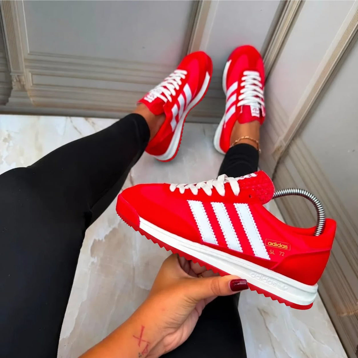 Adidas SL 72 – Vermelho & Branco