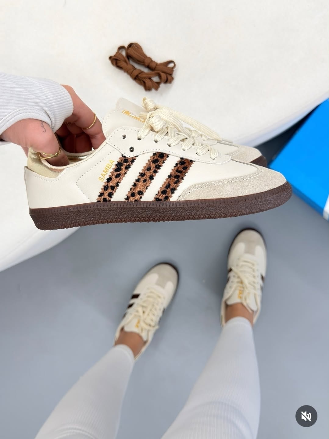 Adidas Samba – Creme & Castanho com Detalhes Leopardo